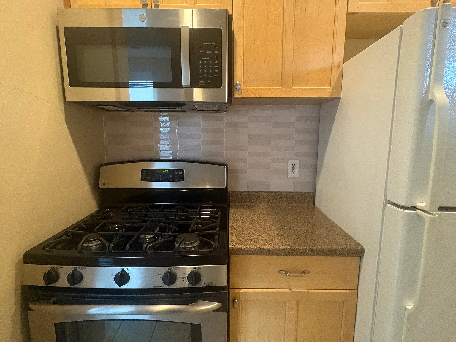 1 bed, 700 sqft, $2,275 — Photo 1