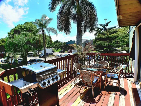 12 Crossings Cir APT F, Boynton Beach, FL 33435