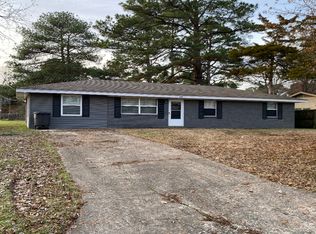 608 Cheryl Ln, Jacksonville, AR 72076