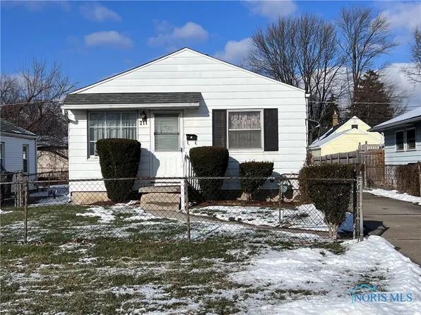 211 Willamont Rd, Toledo, OH 43612