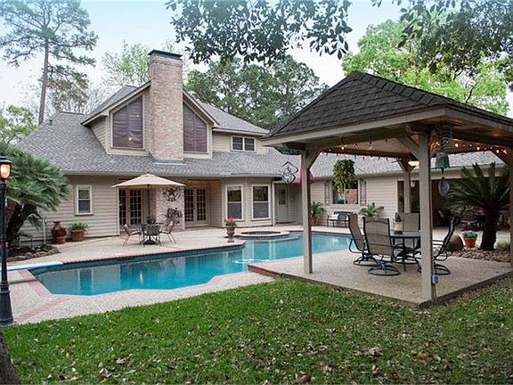 3rd image of 2011 Pleasant Creek Dr