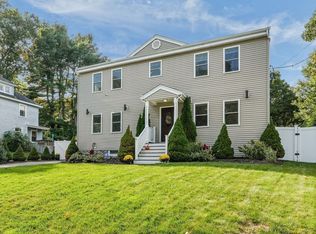 51 Faxon St, Braintree, MA 02184