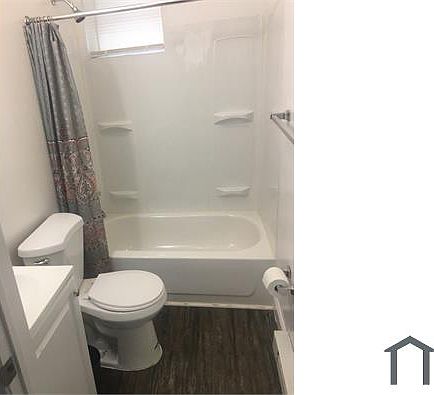 5th image of 2604 N Darien St