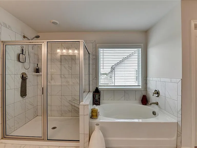 4070 Harvest Moon Ct — Photo 49
