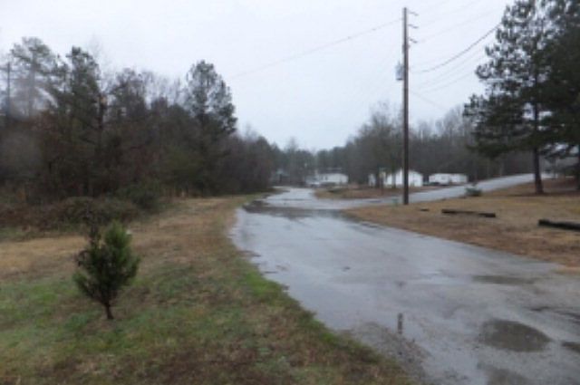 2nd image of 1210 Old Washington Rd