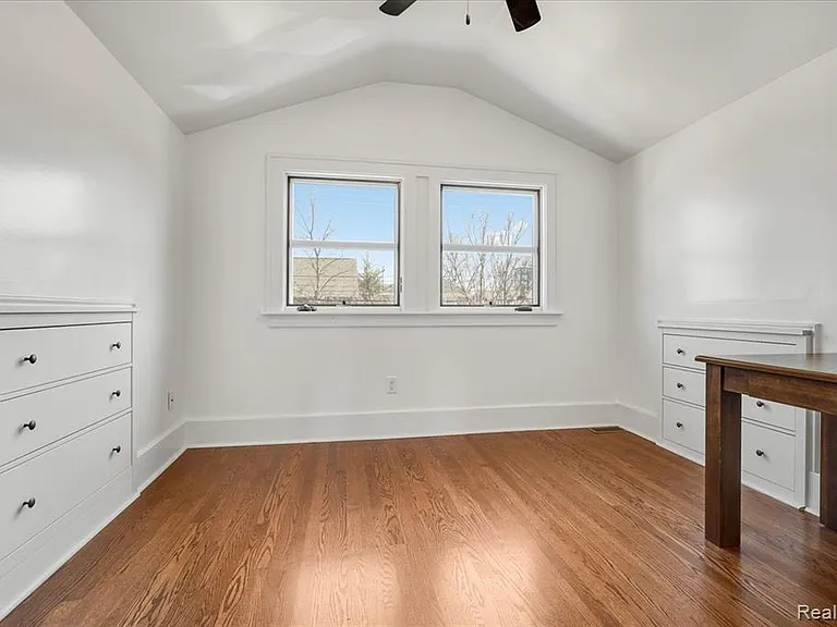 522 N Washington Ave — Photo 14