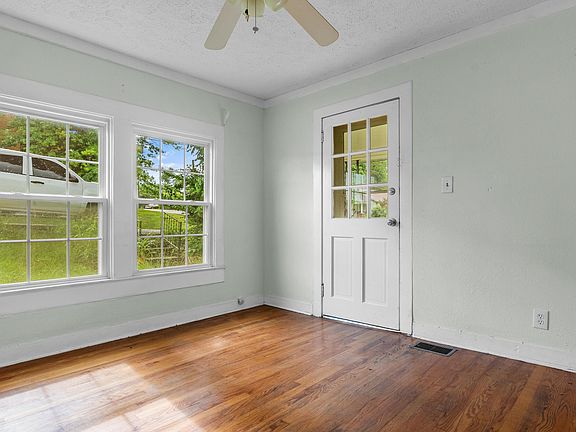 5th image of 1712 High Ave