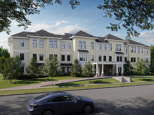 596 North Ave #112