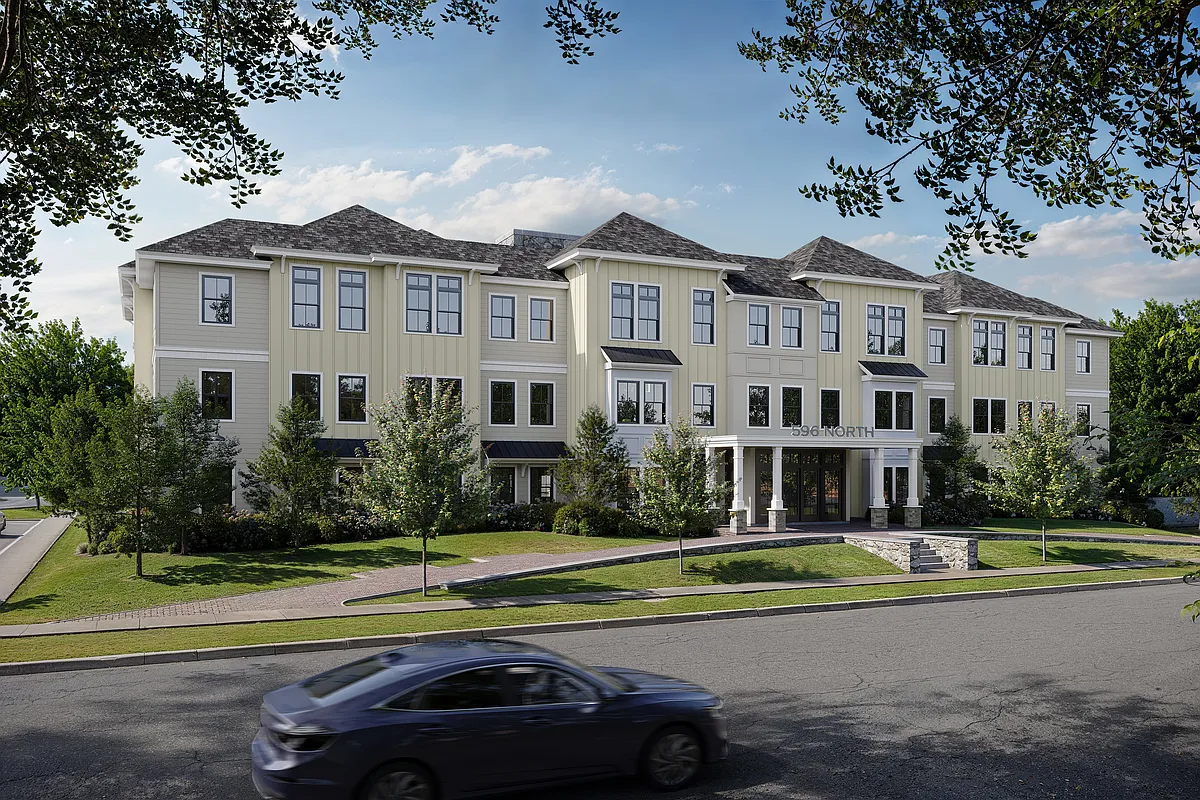 Building Photo - The Elms