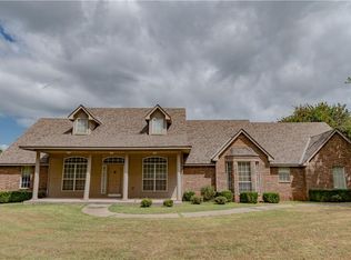 933 County Street 2986, Blanchard, OK 73010