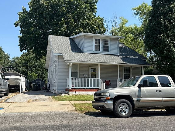 3rd image of 314 Louisa Ave