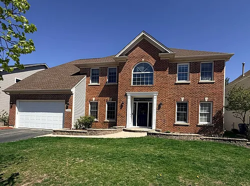 2052 Gardner Cir E Photo 1