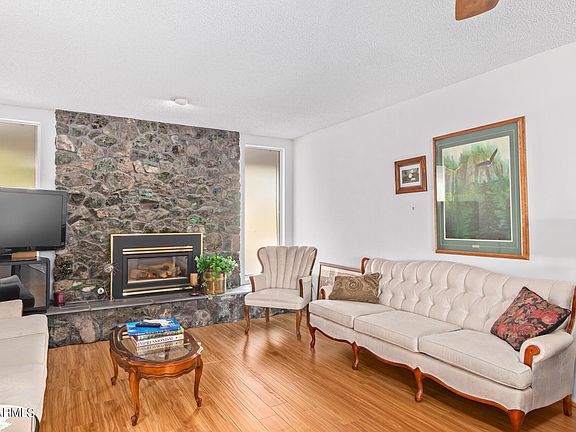5th image of 14222 N BOLIVAR Drive