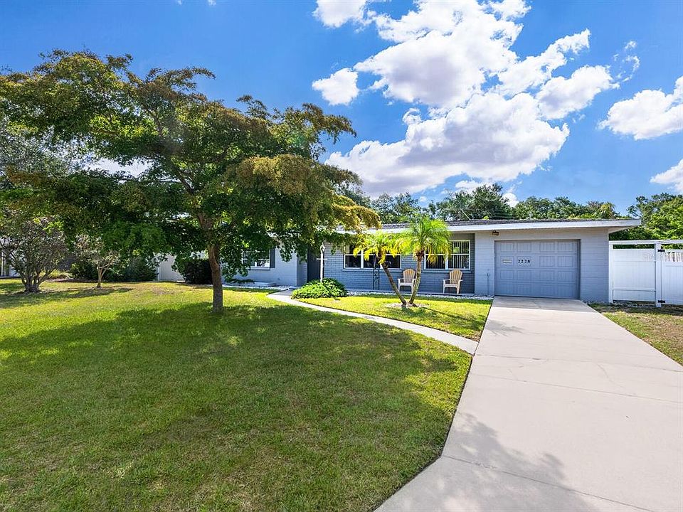1st image of 2228 Valencia Dr
