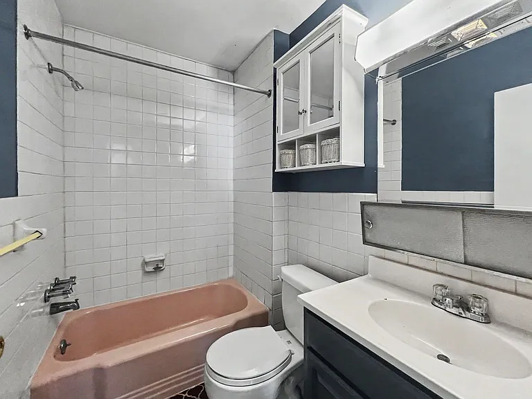 406-408 W Lafayette St — Photo 32