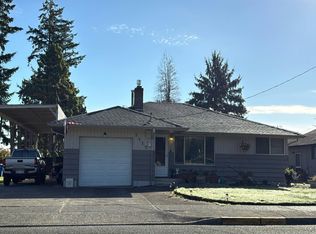 1117 9th St SW, Puyallup, WA 98371
