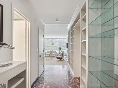 2575 Peachtree Rd NE APT 4H, Atlanta, GA, 30305