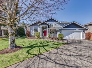 350 SE 12th Pl, North Bend, WA 98045