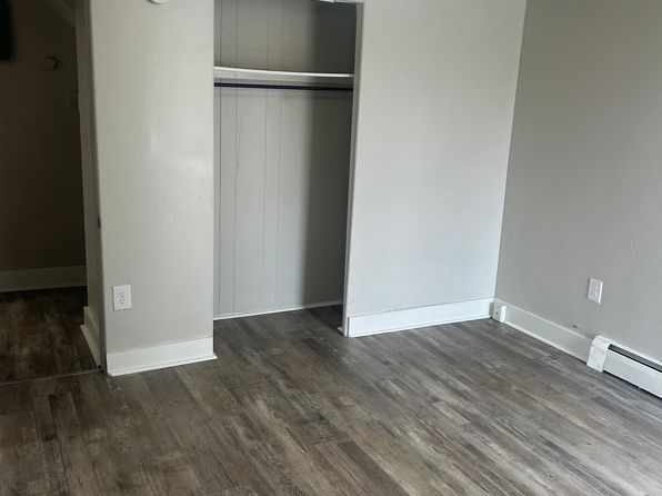 135 Reed Ave #C