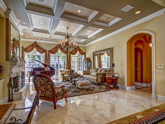 2nd image of 2899 NE 27th St