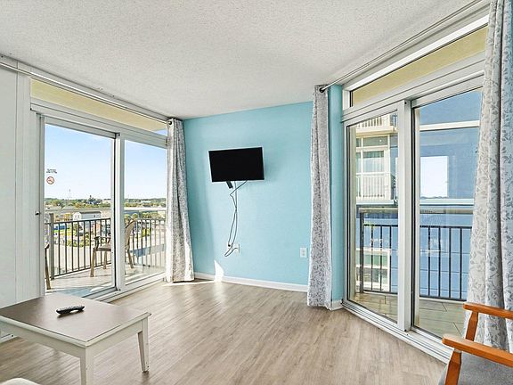 3rd image of 504 N Ocean Blvd. #702