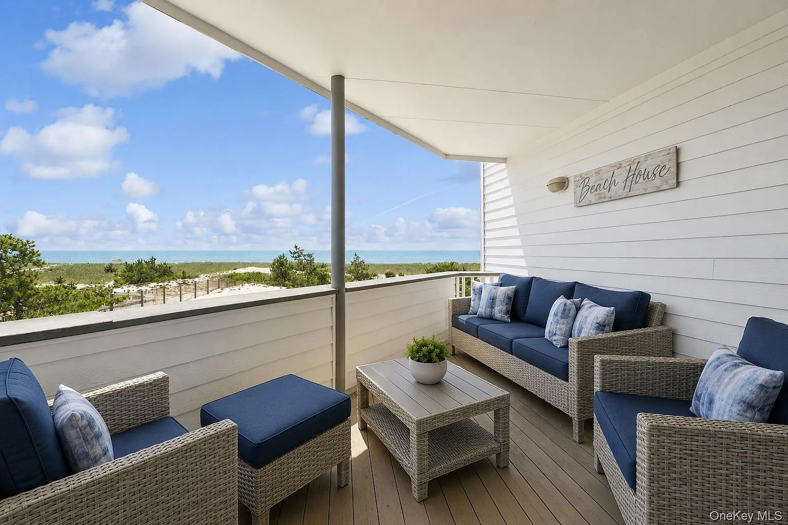 1 bed, 1.5 bath, 900 sqft, $25,000 — Photo 3