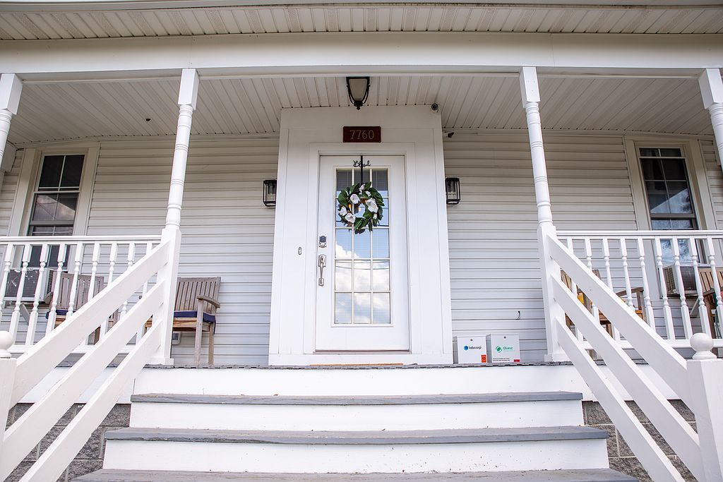 7760 Main St - Property Image