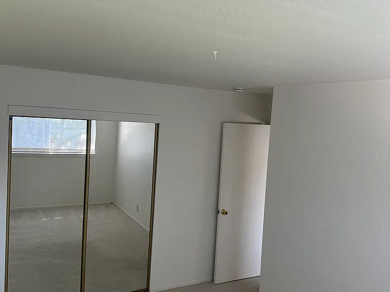 4633 Morpheus Ln — Photo 33