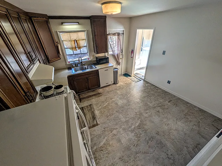 230 Sapsucker Woods Rd — Photo 14