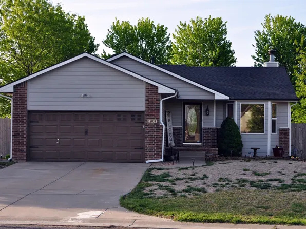 1807 E Autumn Pl, Goddard, KS 67052