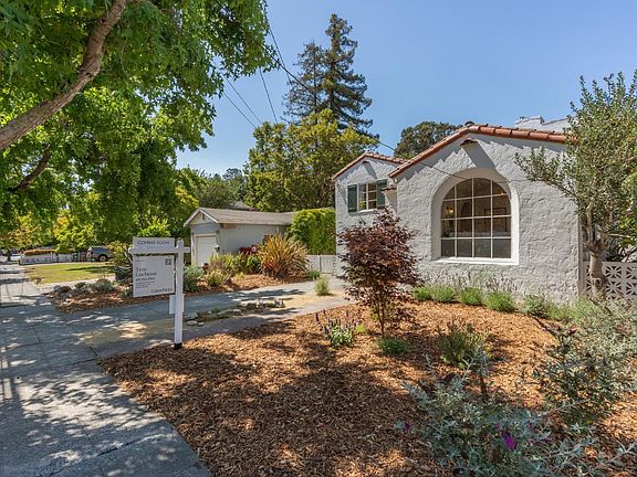 3rd image of 1943 5th Avenue