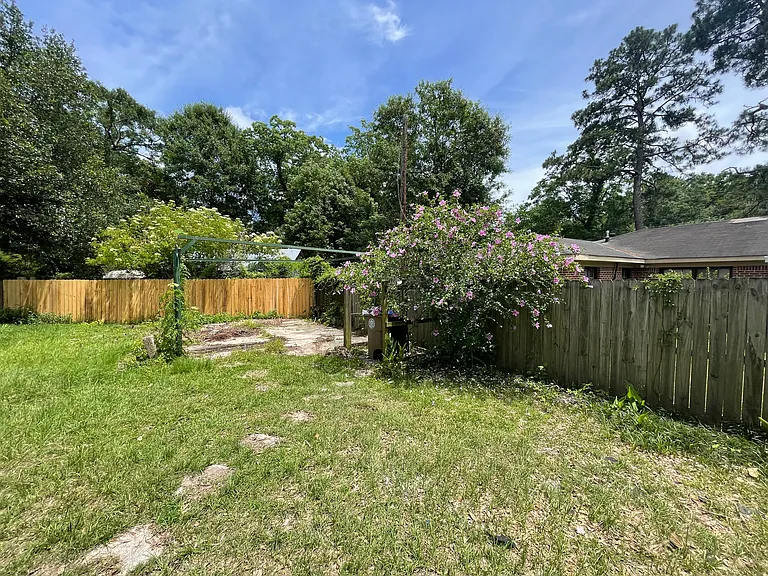 805 Platt Ave — Photo 8