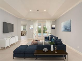244 Oak Hammock Cir SW, Vero Beach, FL 32962
