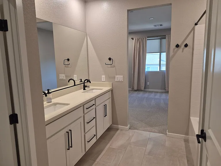 11929 Glide Reflection Ave — Photo 8