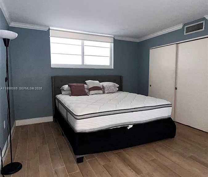 1750 James Ave #5G — Photo 17
