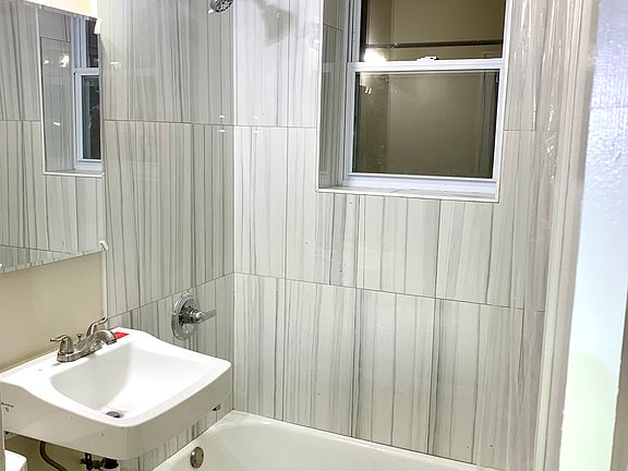 5th image of 925 3rd Ave APT 9