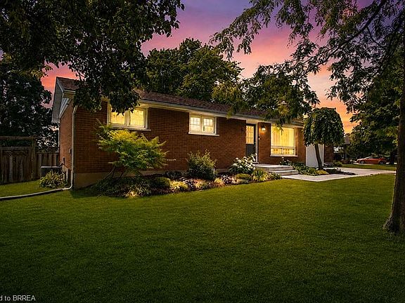 4th image of 41 Pinehill Dr