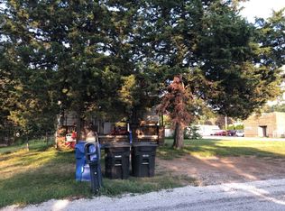 238 49th St, Moline, IL 61265