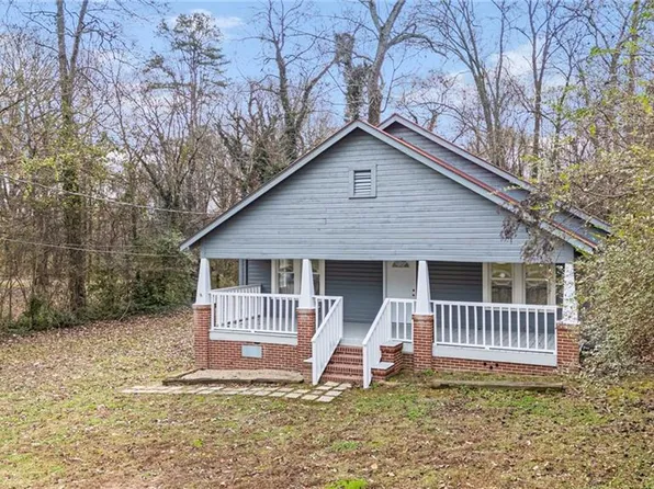 119 Peters St, Calhoun, GA 30701