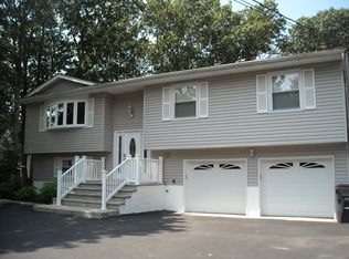 1671 Burrsville Rd, Brick, NJ 08724