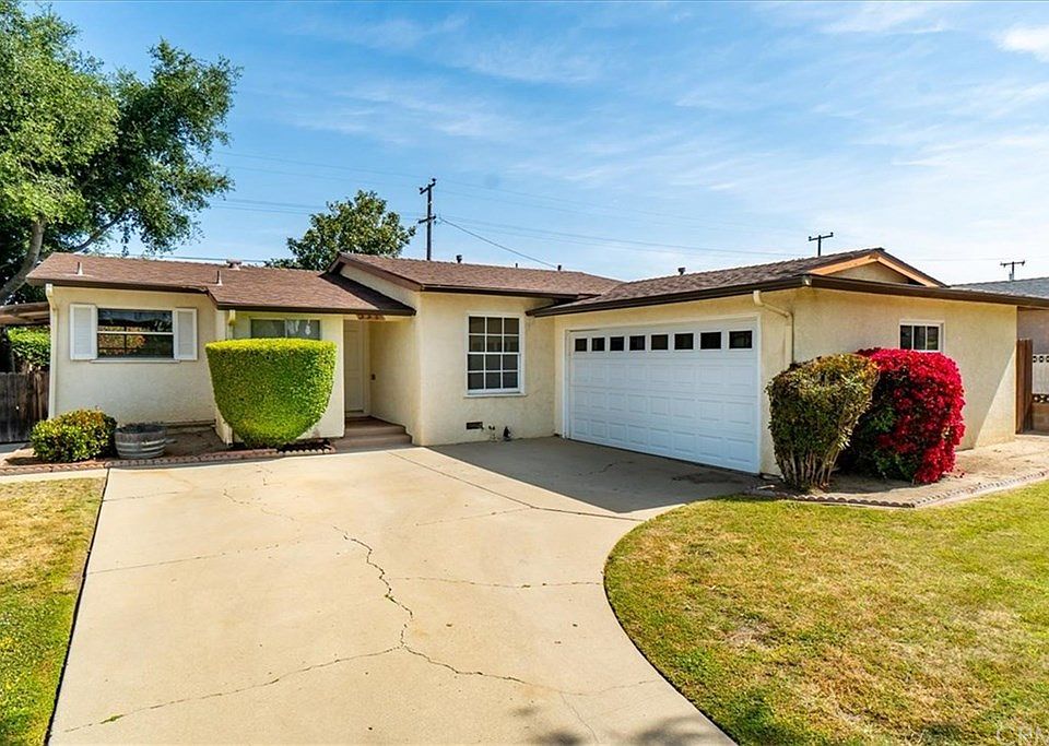 1st image of 527 E Mariposa Way