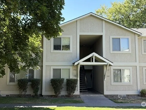 1910 J Street #206, Walla Walla, WA 99362