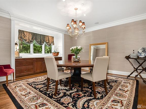 4th image of 2039 79th Ave NE