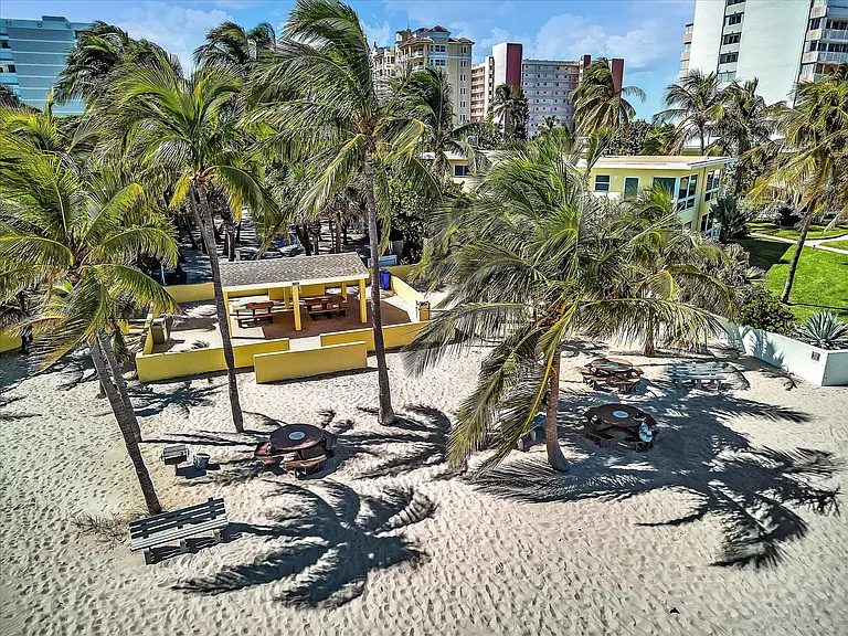 1421 S Ocean Blvd #219 — Photo 44
