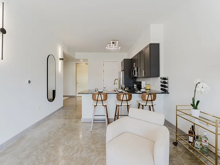 Koosh Living at Griffin — Photo 14