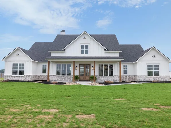 112 Court Side Dr, Somerville, TX 77879