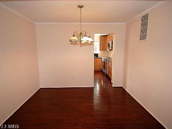 3rd image of 10339 Bushman Dr