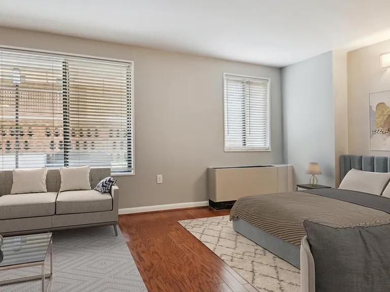 1718 P St NW #T19 — Photo 10