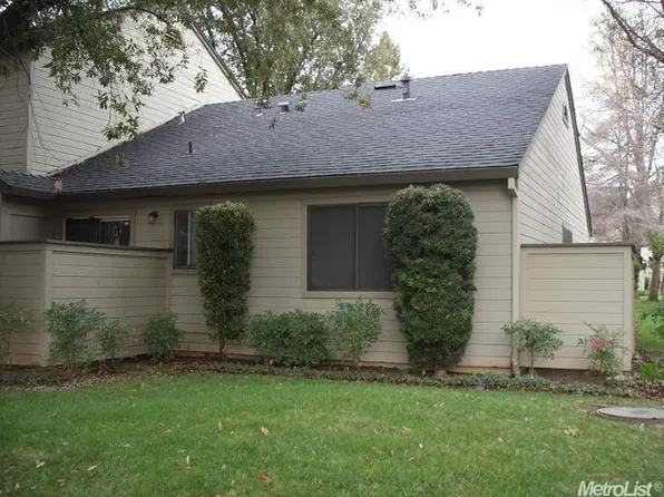 9145 Newhall Dr, Sacramento, CA