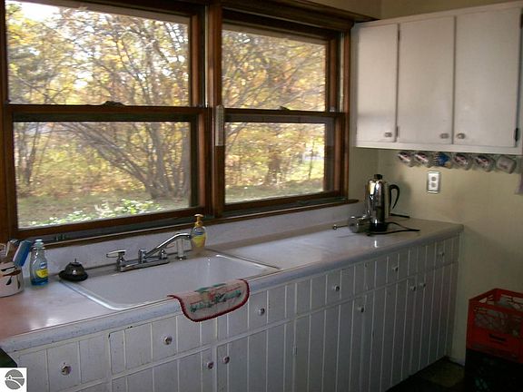 4th image of 1535 Fawn Lake Dr